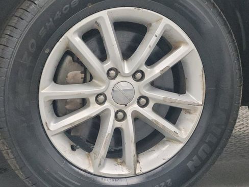 Used 2017 Dodge Journey SXT w/ Safe & Sound Group FWD image 31