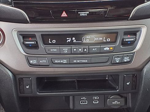 Used 2024 Honda Passport EX-L image 15