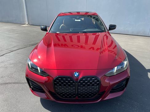 Used 2025 BMW 430i Coupe w/ M Sport Package image 2