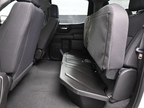 Used 2022 Chevrolet Silverado 1500 Custom image 14