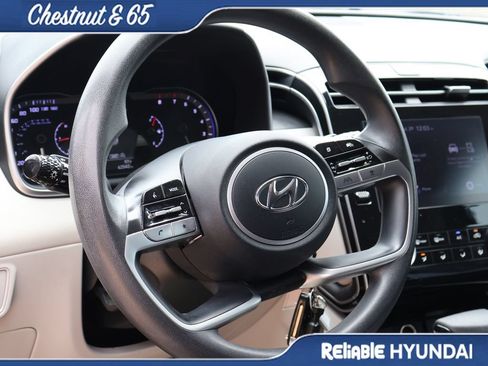 Used 2023 Hyundai Tucson SE AWD/4WD image 25