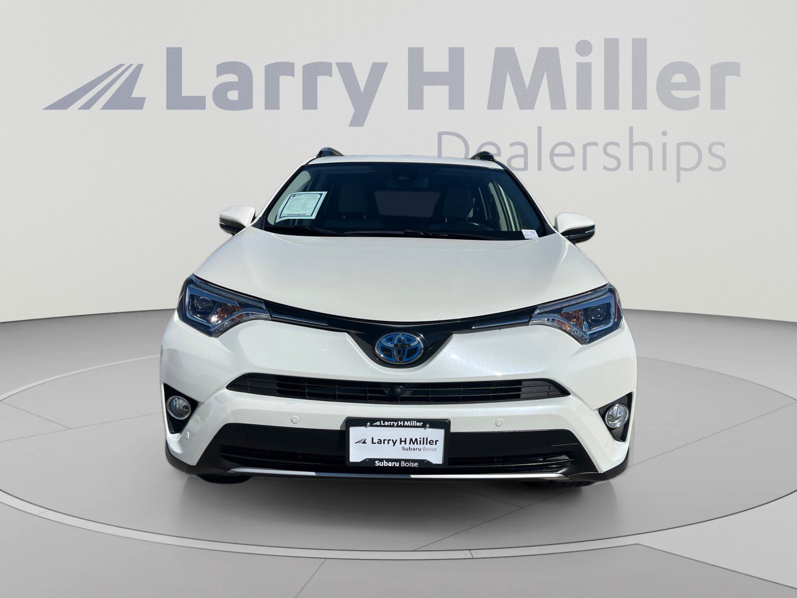 Used 2018 Toyota RAV4 Limited w/ Advanced Technology Package AWD/4WD image 8