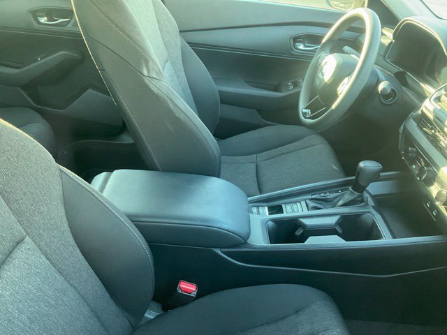 Used 2025 Honda Accord LX image 4
