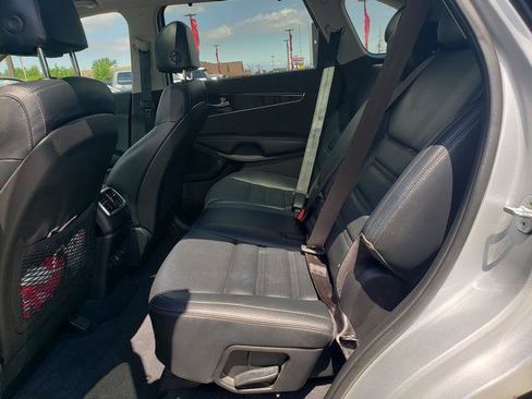 Used 2018 Kia Sorento EX w/ EX Advanced Touring Package AWD/4WD image 12