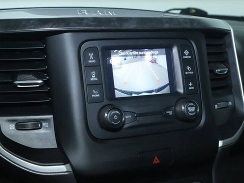 Used 2023 RAM 1500 Big Horn image 29