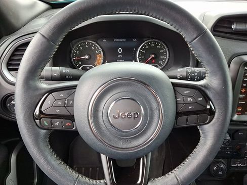 Used 2021 Jeep Renegade Latitude AWD/4WD image 18
