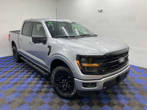 New 2025 Ford F150 XLT w/ Equipment Group 302A MID image 2