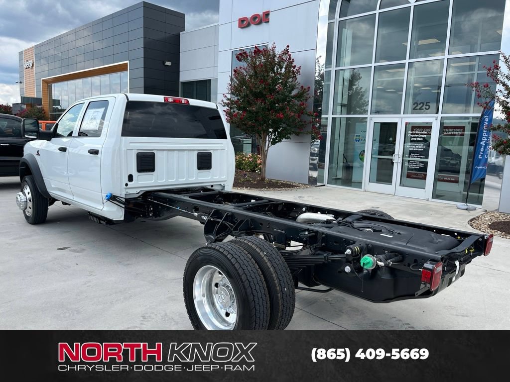 New 2026 RAM 5500 Tradesman AWD/4WD image 16