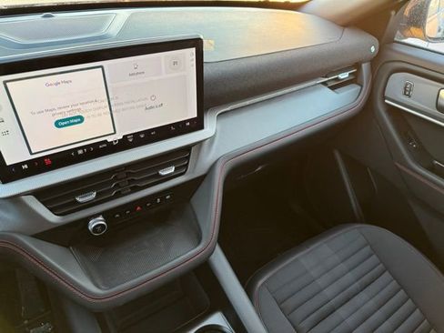 New 2026 Ford Explorer ST-Line w/ ST-Line Street Pack image 23