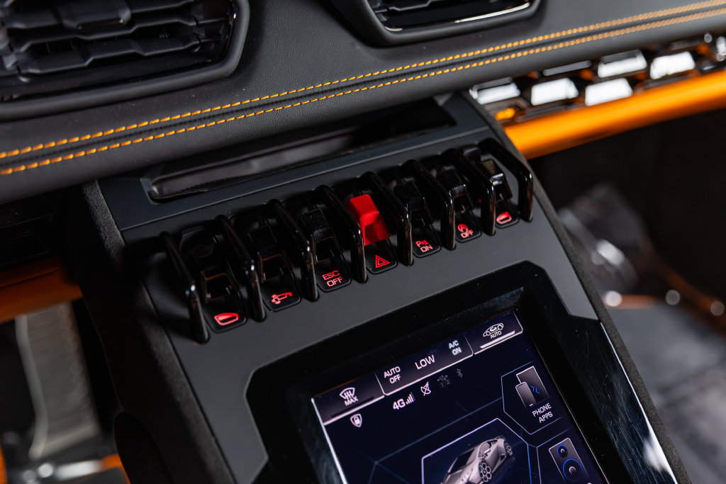 Used 2023 Lamborghini Huracan Tecnica RWD image 32