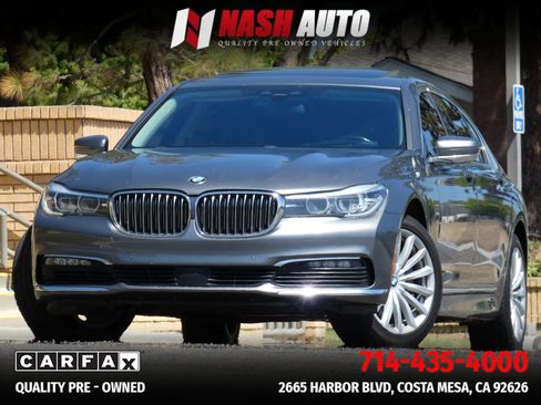 Used 2018 BMW 740i RWD image 4