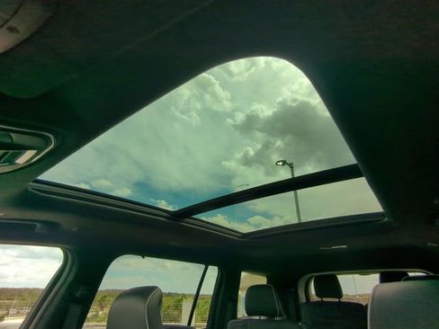 New 2026 Jeep Grand Cherokee L Summit w/ Obsidian Package image 25