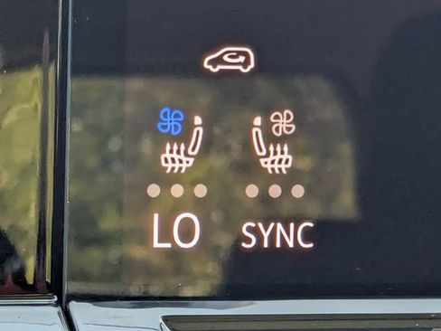 New 2026 Volkswagen Atlas SE image 24