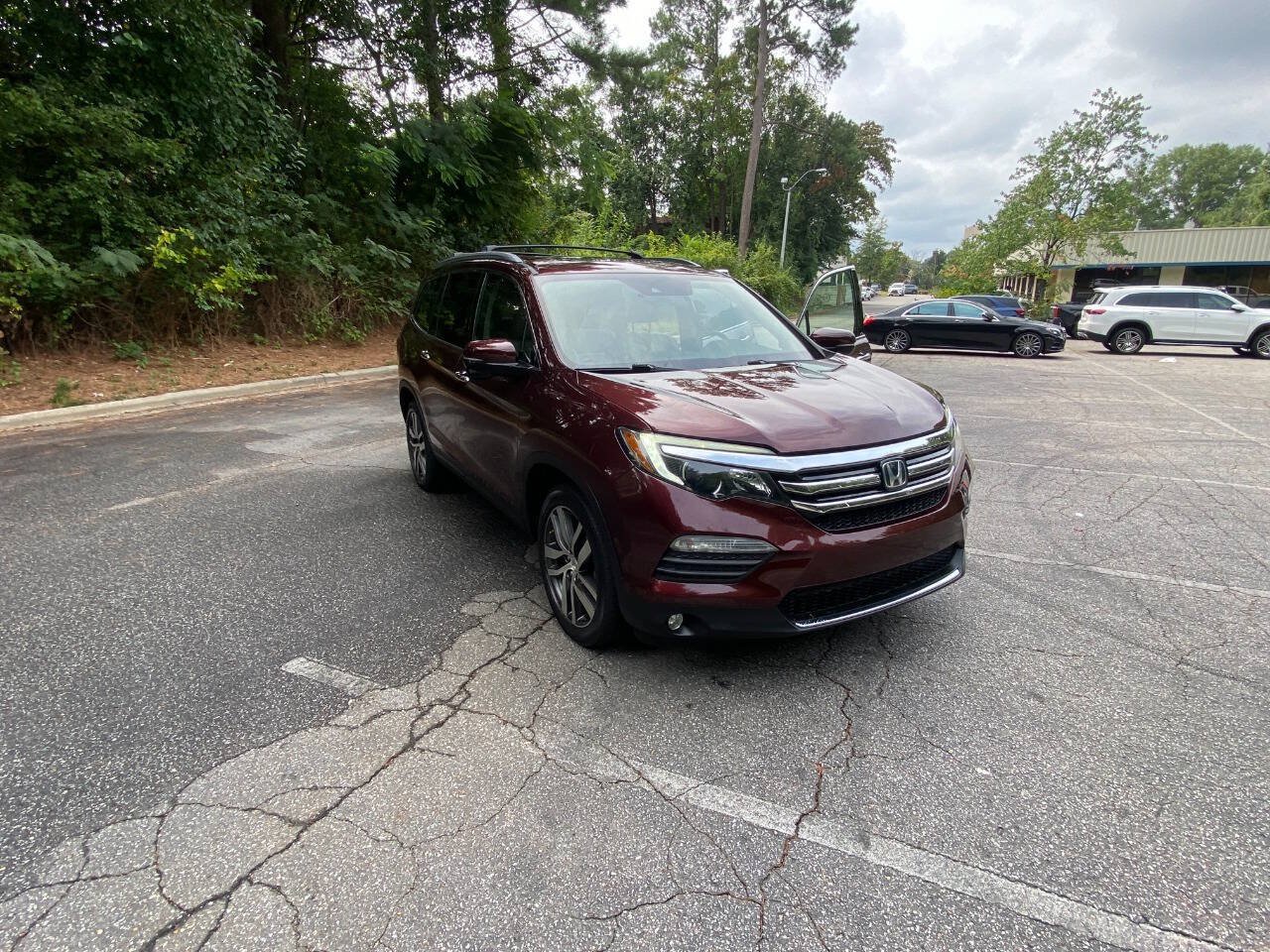 Used 2016 Honda Pilot Touring image 70