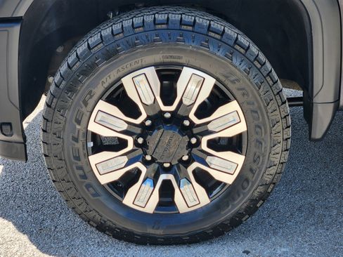 Used 2024 GMC Sierra 2500 Denali w/ Denali Reserve Package AWD/4WD image 31