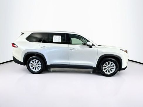 Used 2024 Toyota Grand Highlander AWD image 11