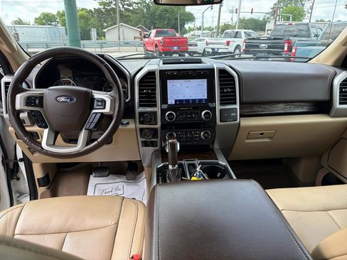 Used 2020 Ford F150 Lariat w/ Equipment Group 502A Luxury AWD/4WD image 21
