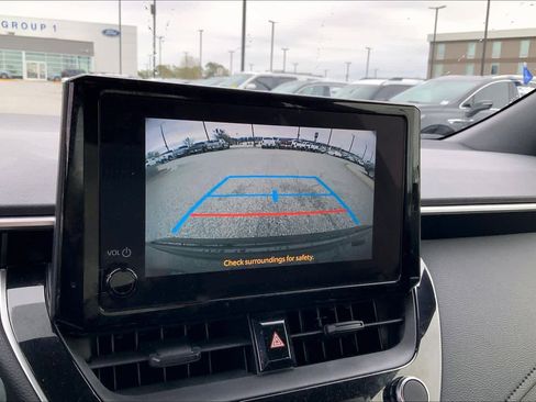 Used 2023 Toyota Corolla SE image 27