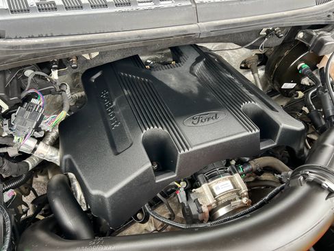 Used 2018 Ford F150 XLT w/ Max Trailer Tow Package AWD/4WD image 39