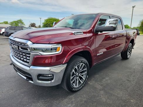 Used 2025 RAM 1500 Limited w/ Trailer Tow Group AWD/4WD image 9
