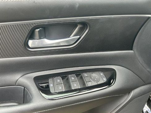 Certified 2025 Nissan Murano SV AWD/4WD image 13
