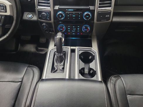 Used 2017 Ford F150 Lariat image 15