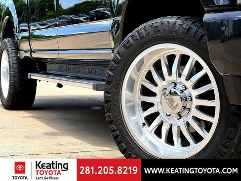 Used 2022 Ford F250 Lariat w/ Lariat Ultimate Package AWD/4WD image 6