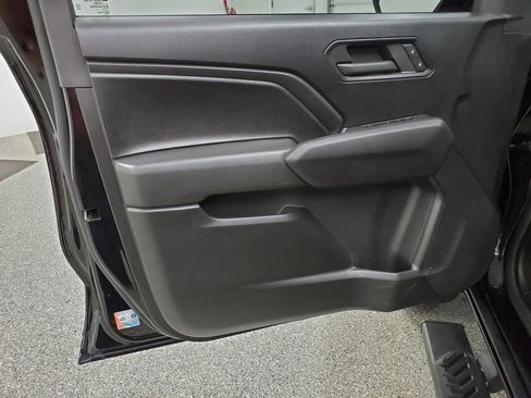 Used 2023 Chevrolet Colorado Trail Boss image 16