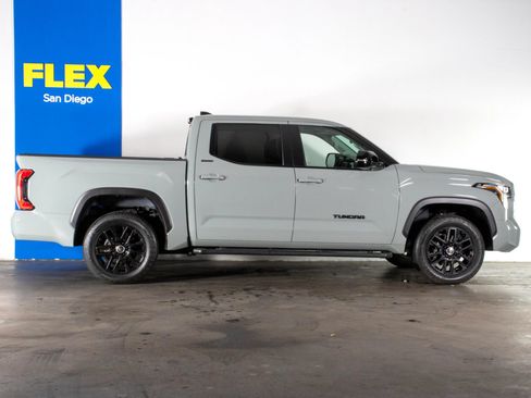 Used 2024 Toyota Tundra Limited AWD/4WD image 6