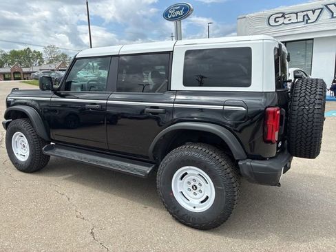 New 2026 Ford Bronco Heritage Edition AWD/4WD image 4