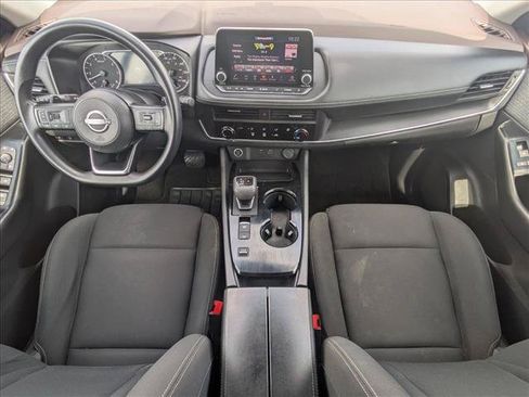 Used 2023 Nissan Rogue S FWD image 17