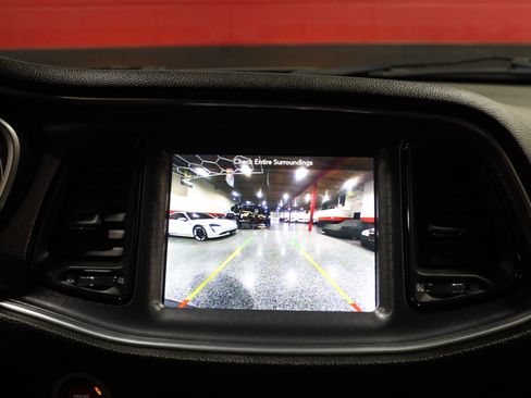 Used 2017 Dodge Challenger SRT image 60