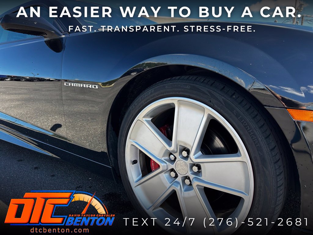 Used 2011 Chevrolet Camaro SS RWD image 5