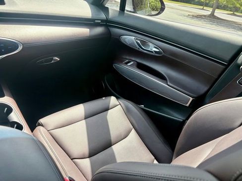 Used 2024 Genesis GV70 2.5T w/ Advanced Package AWD/4WD image 26