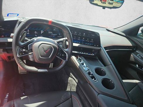 Used 2026 Chevrolet Corvette Z06 RWD image 18