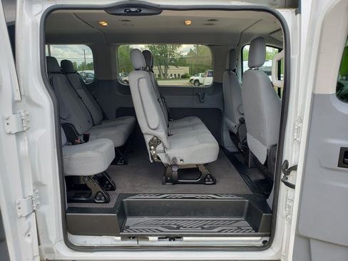 Used 2015 Ford Transit 350 XLT image 12