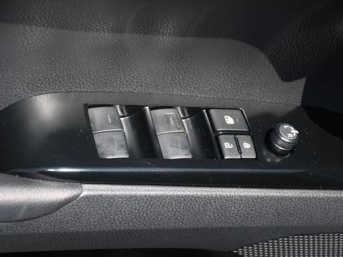Used 2026 Toyota Camry LE w/ Convenience Package FWD image 11