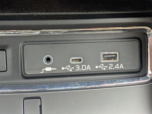 New 2025 Subaru Ascent Premium image 22