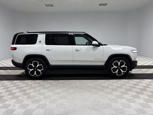 Used 2024 Rivian R1S Adventure AWD/4WD image 6