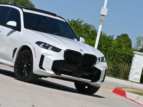 Used 2026 BMW X5 xDrive40i w/ Executive Package AWD/4WD image 37