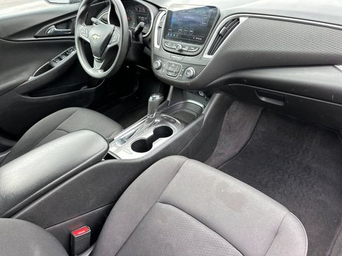 Used 2020 Chevrolet Malibu LS w/ Driver Confidence Package II FWD image 14