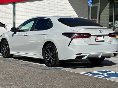Certified 2024 Toyota Camry SE FWD image 6