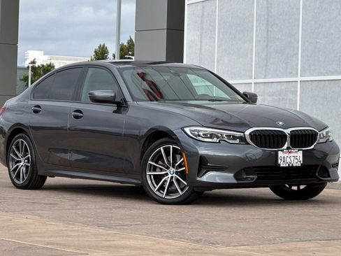 Used 2022 BMW 330i xDrive Sedan w/ Convenience Package image 2