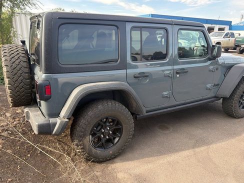 Used 2025 Jeep Wrangler Unlimited Sport AWD/4WD image 4