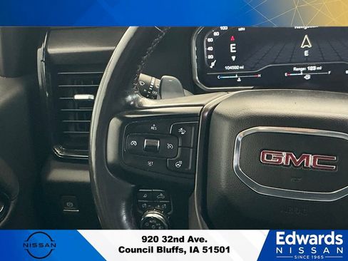 Used 2023 GMC Sierra 1500 AT4 w/ AT4 Preferred Package AWD/4WD image 18