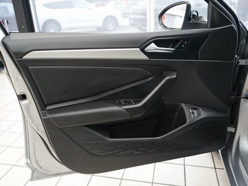 Used 2021 Volkswagen Jetta S w/ Driver Assistance Package image 22