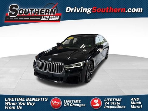 Used 2022 BMW 750i xDrive w/ M Sport Package AWD/4WD image 1