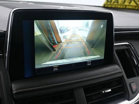 Used 2023 Chevrolet Suburban Premier image 34