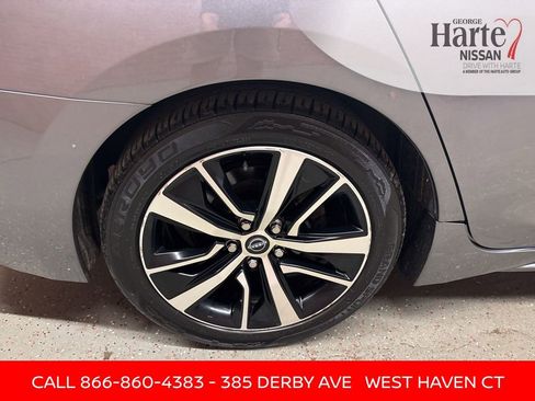 Certified 2023 Nissan Maxima SV w/ Floor Mat Group image 46