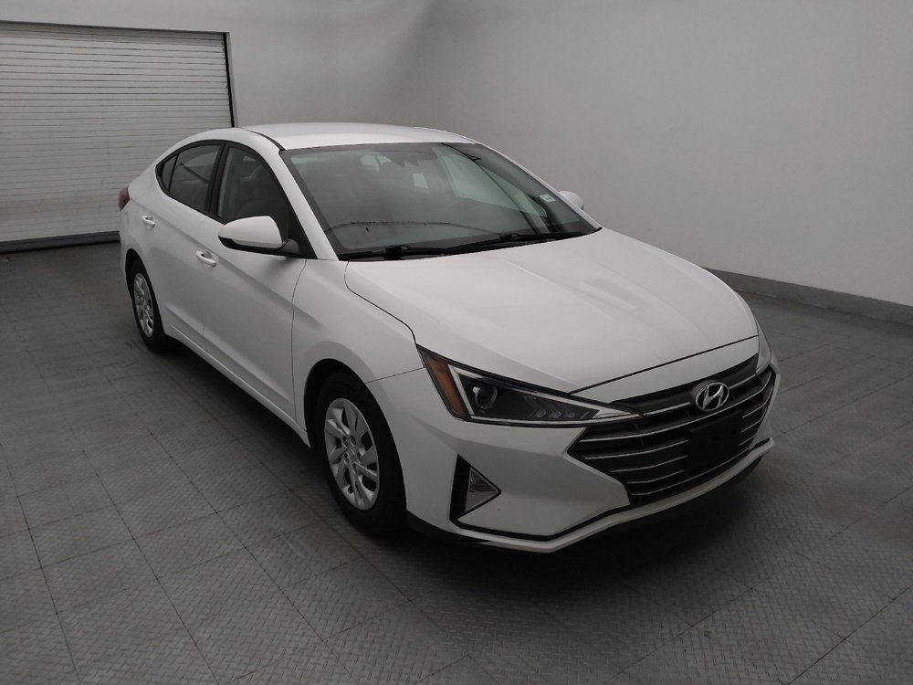 Used 2020 Hyundai Elantra SE FWD image 13